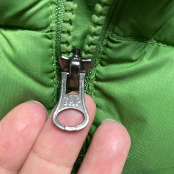 GAP Kids Bright Neon Green Zippered Puffer Jacket Vest Unisex Small - Picture 8 of 14